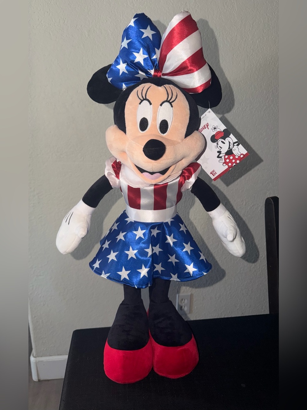 DISNEY MINNIE MOUSE 4TH OF JULY PATRIOTIC GREETER 24" STANDING PLUSH NWT 2026